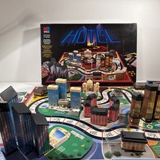 MB Spiele HOTEL Schwarze