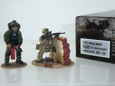 FIGARTI IRQ005 IRAKKRIEG US ARMEE EOD BEREIT MIT FEUERLÖSCHER + BEWAFFNETER SOLDAT
