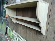 Antikes Wandregal groß, Kiefer  Handarbeit Schwalbenschwanz