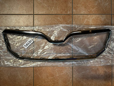 Skoda Yeti 5L Facelift 2014 2018 Chrom Grill Umrandung 5L0853761