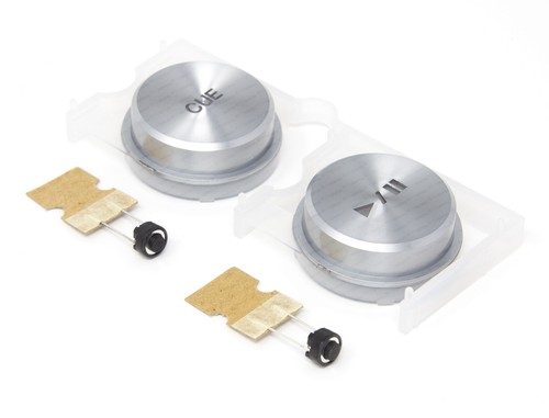 Pioneer play pause cue - /,