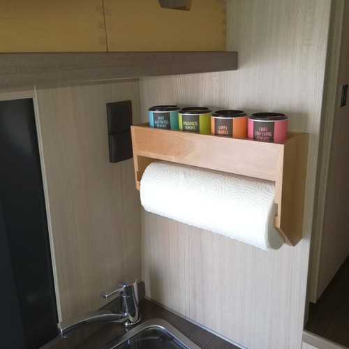 Küchenregal mit