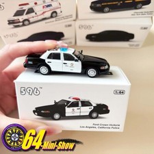 596 Modell 1:64 Ford CV Crown