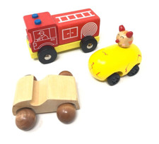 3 Stück Holz Fahrzeuge -
