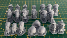 18 dt. Köpfe & 3 Helme
