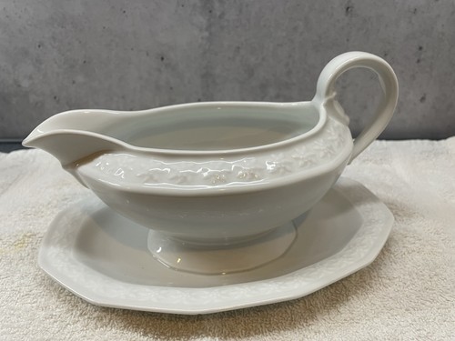 Sauciere mit passendem