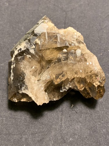 Rauchquarz chlorit - rauchquarz,,