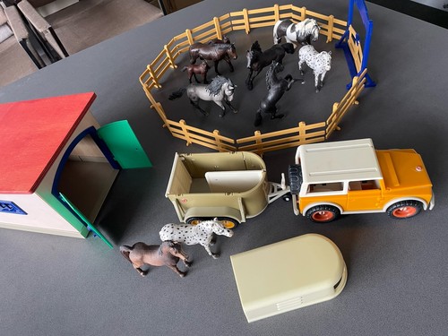 Schleich reiterhof garage - schleich, +