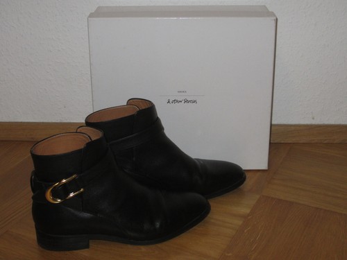 Other stories leder - stories,