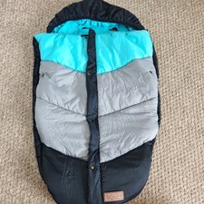 Mountain Buggy Kinderwagen Buggy Fußsack Cosytoes schwarz grau und blau