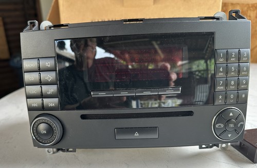 Radio von mecedes model - von, w