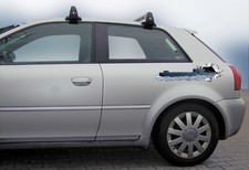 Aufkleber Einschussloch