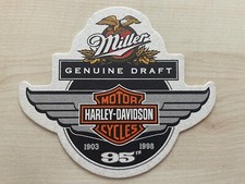 Bierdeckel Miller mit Harley-Davidson-Werbung, ca. 12 x 14 cm