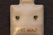 Feinste Tsavorit Ohrstecker -