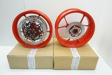 APRILIA Tuono V4 1100 RSV4