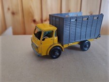 Matchbox Nr. 37 Dodge Cattle Truck gelb 1966