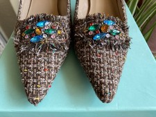 Pumps Gr. 38 Jennifer Taylor Boucle Stoff Mit Bunten Steine Schnalle