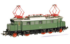 Piko 51000 HO E-Lok 104 018-7