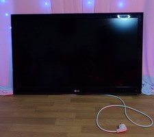 LG 42LE5700 42 Zoll Full HD