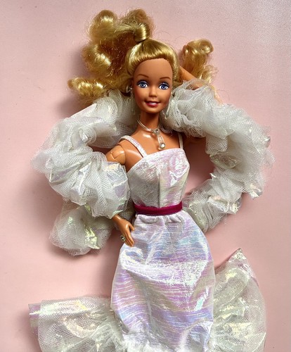 Barbie 1983 vintage - 🤍,