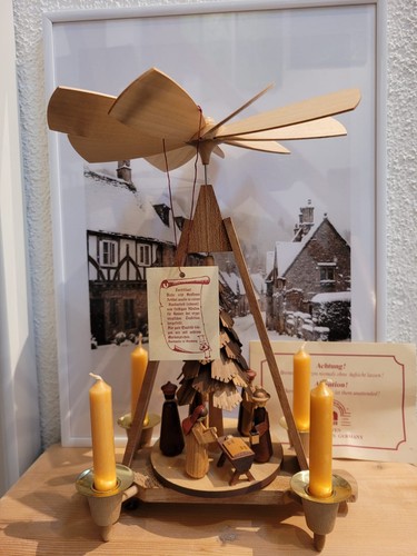 Weihnachtspyramide christi - weihnachtspyramide,