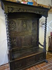 Truhenbank Antik Mit Stuhl. Handgeschnitzt 