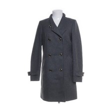 Tiger of Sweden, Mantel