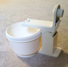 Aka Electric -  Ständer  mit Schüssel für Handmixer Multifix