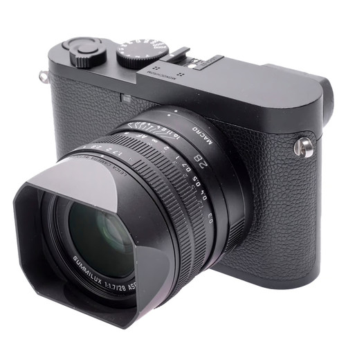 Leica monochrom summilux - q2,