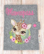 Mutterpasshülle filz Grau-meliert Bestickt