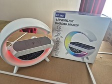 RGB Wecker mit 15W Wireless