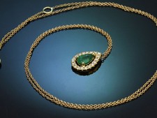 ZARTES SMARAGD COLLIER MIT