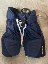 Blaue Reebook Eishockeyhose