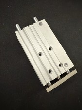 SMC MGPM20TF-100Z Pneumatischer Zylinder angetrieben - Doppeltffekt - Hub 100mm