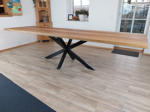 Esstisch spider aus massivholz - esstisch,