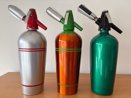Vintage drei alte soda syphon - drei,