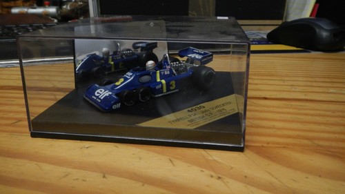 Quartzo 4030 tyrrell p34 - 1:43,