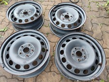 4 VW T-ROC Seat Arona Skoda