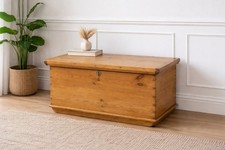 Antike Truhe Kommode Tisch