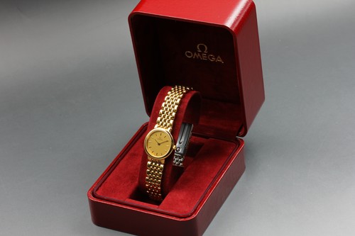 Vintage 1990s omega - vintage,