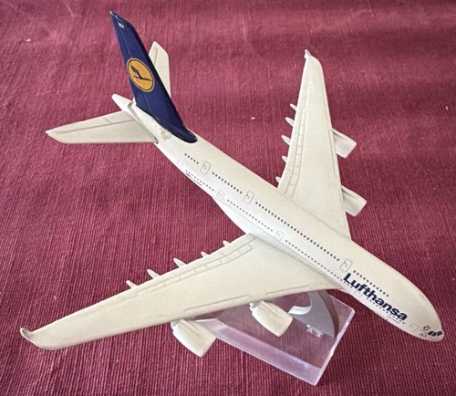 Flugzeugmodell lufthansa a380 - lufthansa,