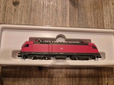 Minitrix 12513 E-Lok BR 182