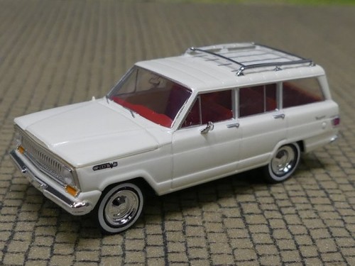 Brekina jeep wagoneer - brekina,