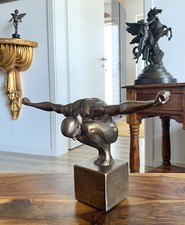 Skulptur Athlet Olympian Mann