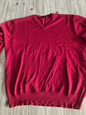 Roter V-Pullover von ENZO