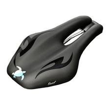 Adamo Island zadel surf, sport