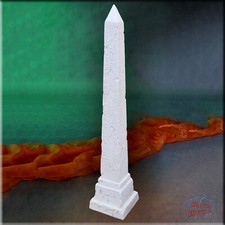 Obelisk Säule Statue Skulptur