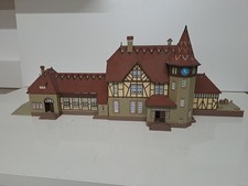 Faller H0 116 Bahnhof Schwarzburg mit beleuchteter Uhr HO