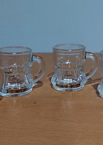 Ddr kleine schnapsgläser mit - schnapsgläser,