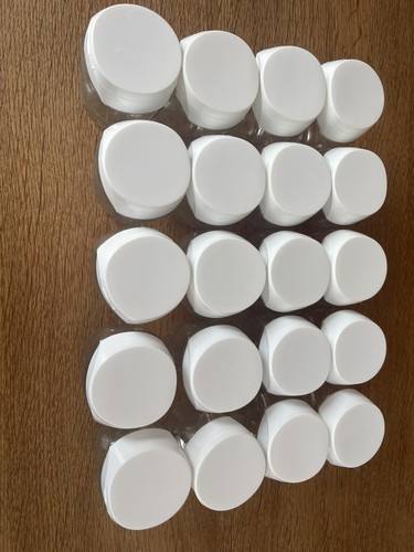 Leere plastikdosen - 20,